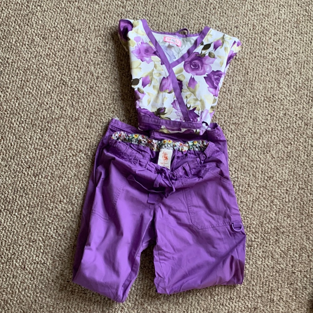 Really cute scrubs